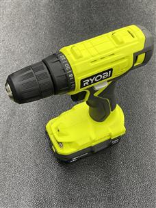 ONE+ 18V Cordless 3/8 in. Drill/Driver Kit with 1.5 Ah Battery and Charger  Very Good